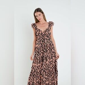 English Factory Women’s Maxi Dress Tiger Print Ruffle Sleeve Tiered Sz S NWOT